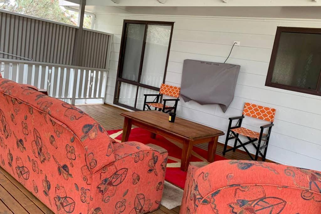 Leeward 'tranquil beachfront' Kingscote Extérieur photo